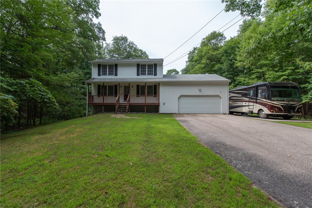 18 Casey Lane Coventry, RI 02816 - Photo 3 of 49