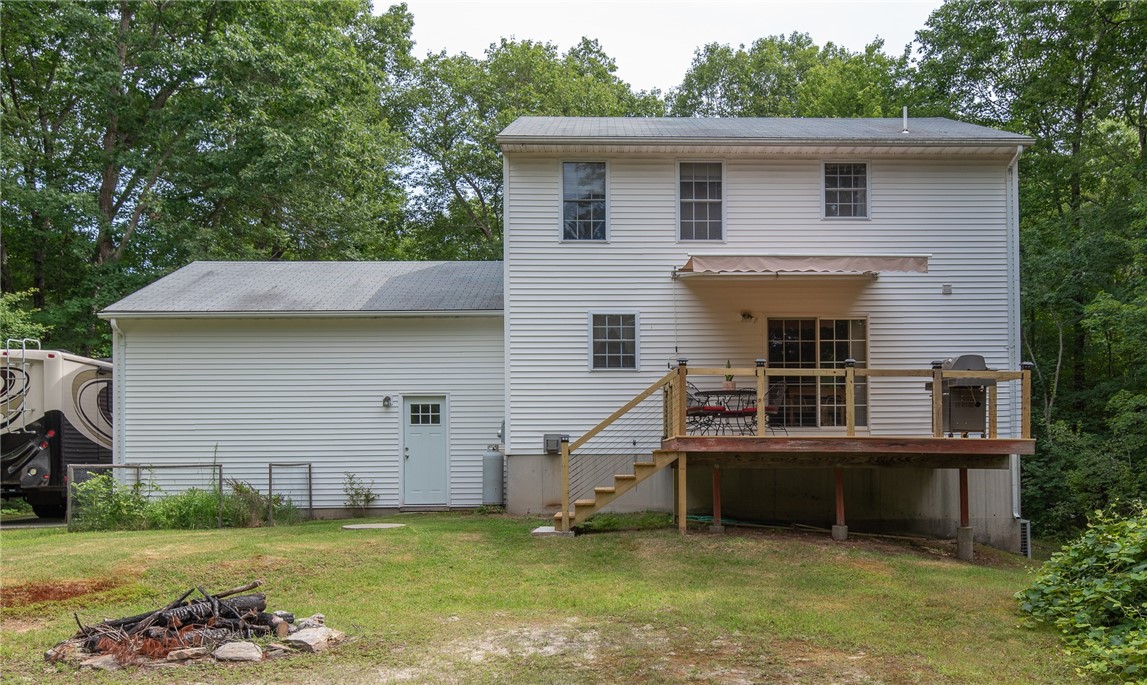 18 Casey Lane Coventry, RI 02816 - Photo 7 of 49