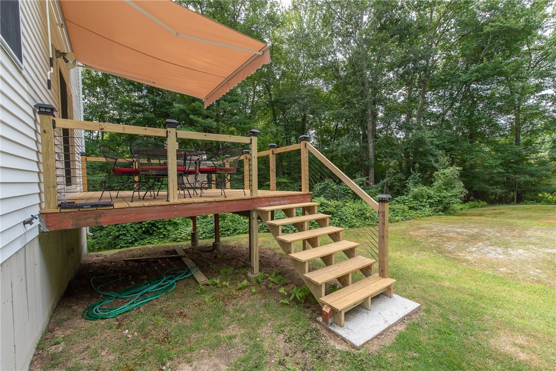 18 Casey Lane Coventry, RI 02816 - Photo 9 of 49