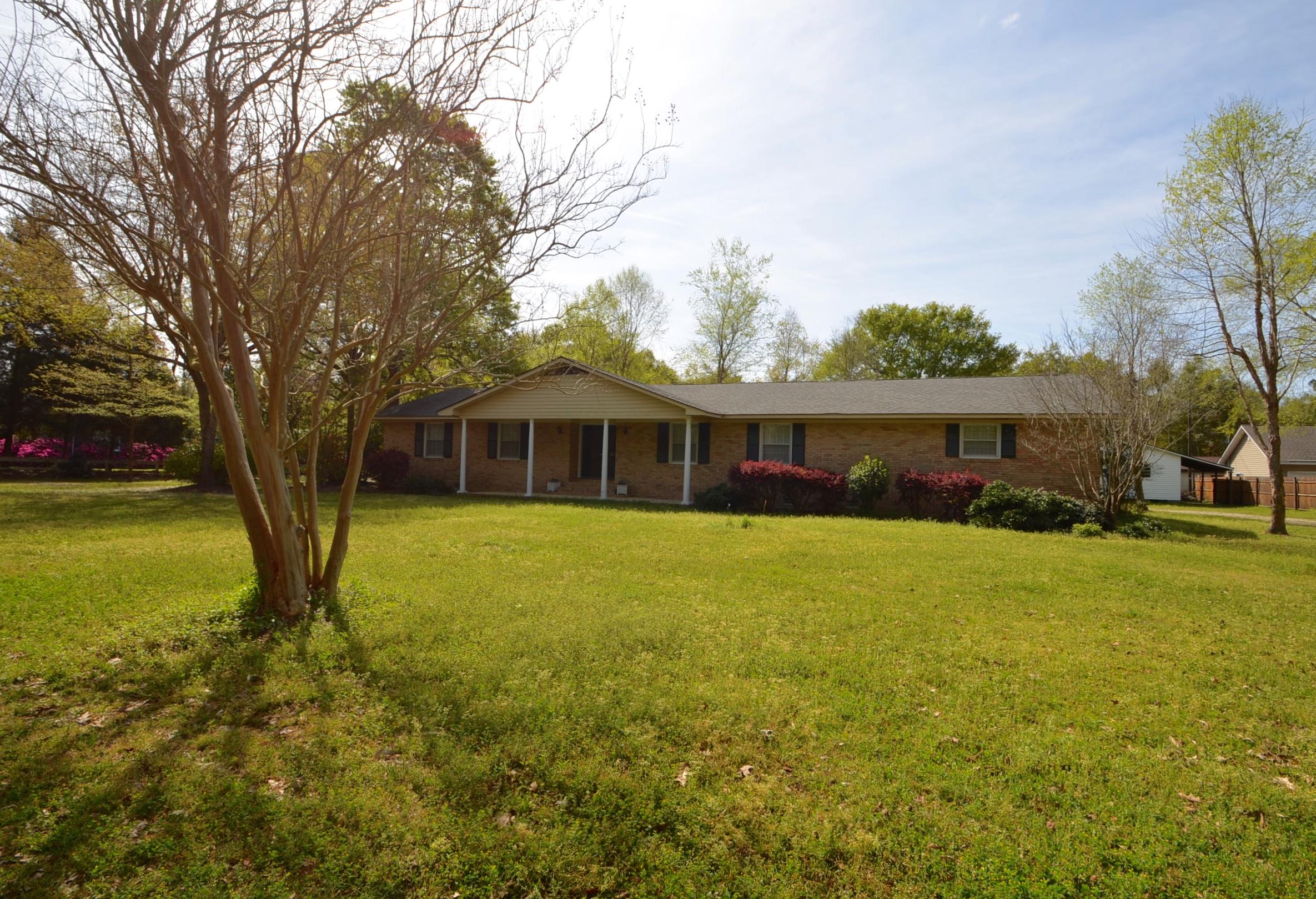 215 Quail Street Pinopolis, SC 29469 - Photo 6 of 27 DSC_0998