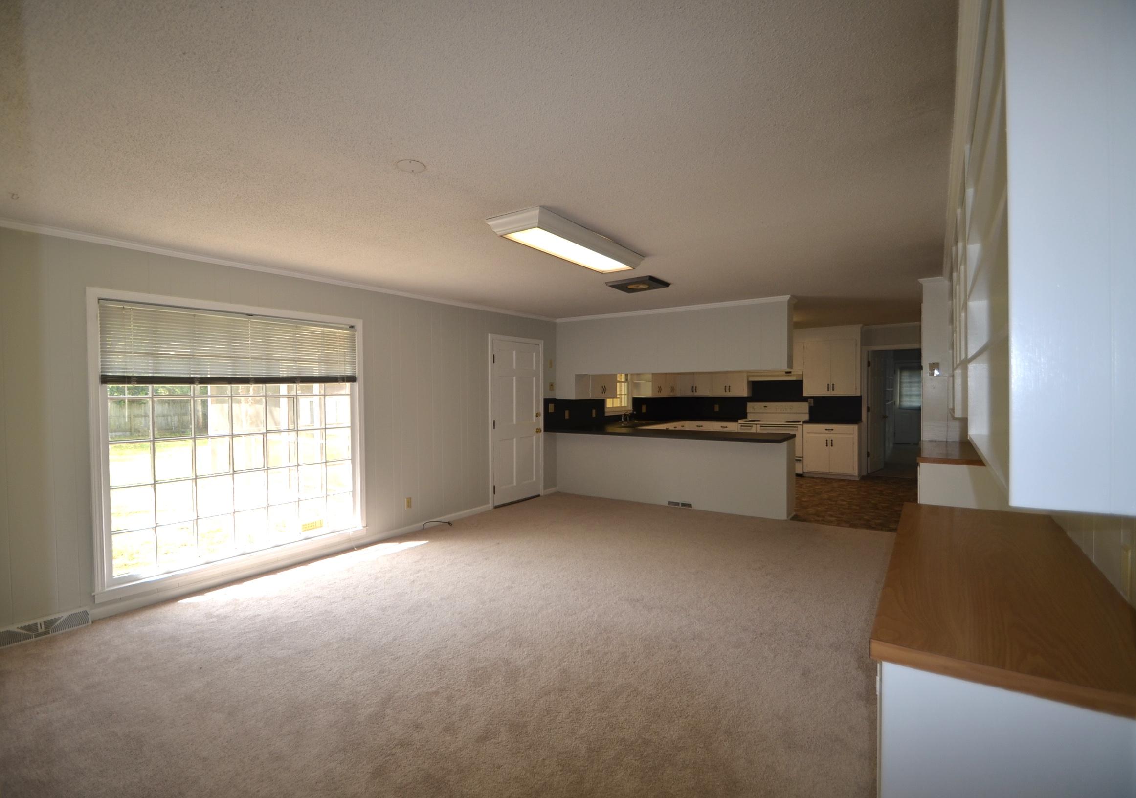 215 Quail Street Pinopolis, SC 29469 - Photo 10 of 27 DSC_1009