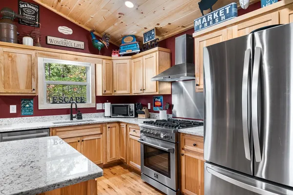 $272,500 | 84 Lazy Creek Lane, Murphy, NC 28906