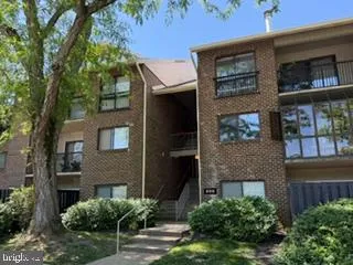 $275,000 | 300 Hilltop Lane, Unit 300I, Annapolis, MD 21403
