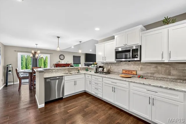 $425,000 | 32 Adderly Lane, Millstadt, IL 62260