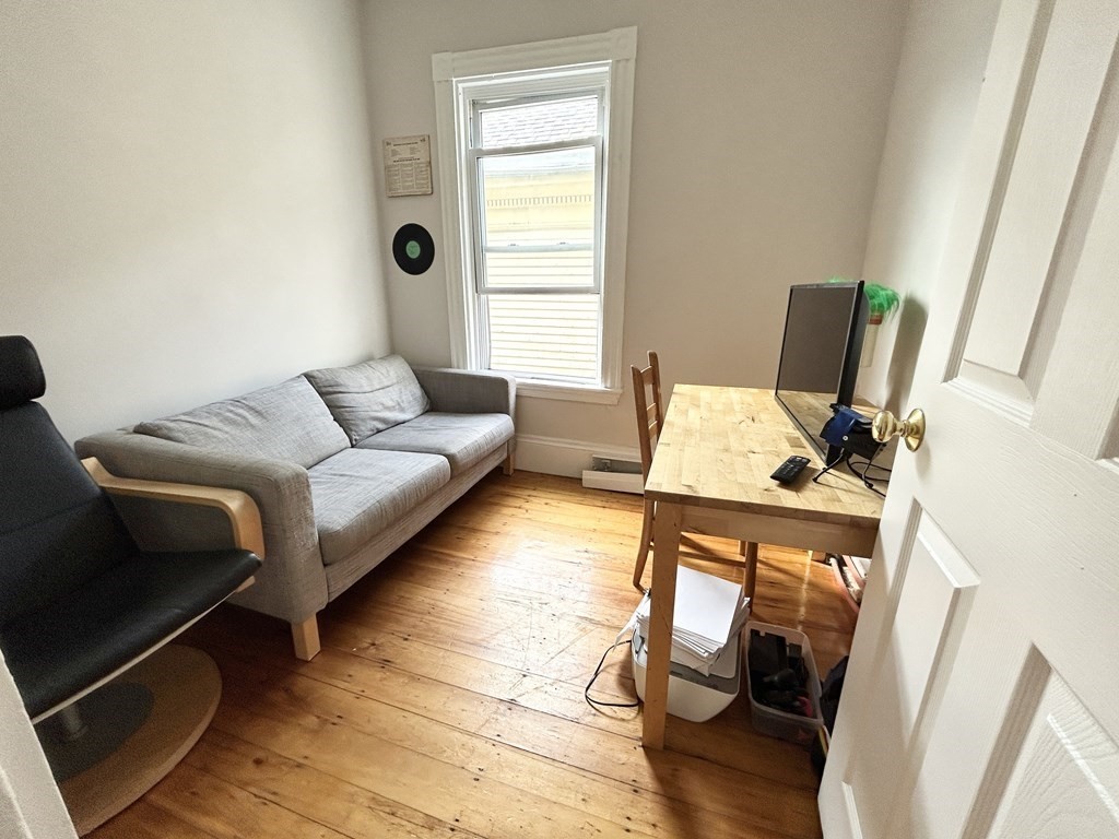 72 Calumet Street, Unit 3 Boston, MA 02120 - Photo 4 of 12