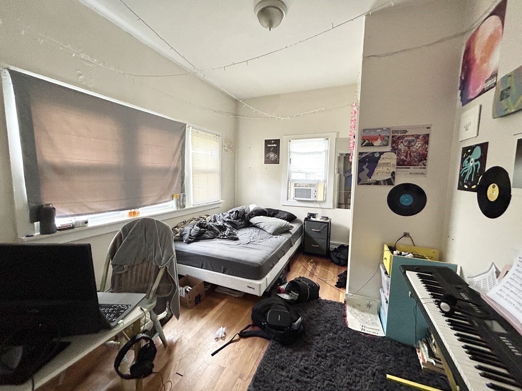 72 Calumet Street, Unit 3 Boston, MA 02120 - Photo 7 of 12