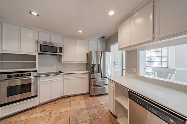 $3,500 | 16056 Chalfont Court, Dallas, TX 75248