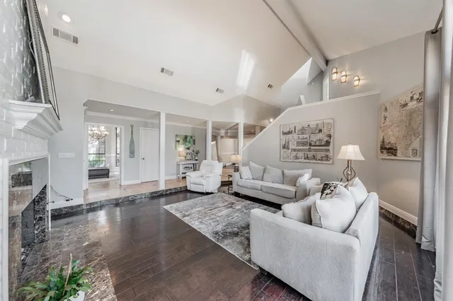 $3,500 | 16056 Chalfont Court, Dallas, TX 75248