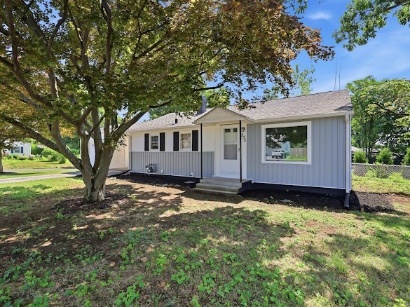 535 Prospect Street Chicopee, MA 01020 - Photo 1 of 28