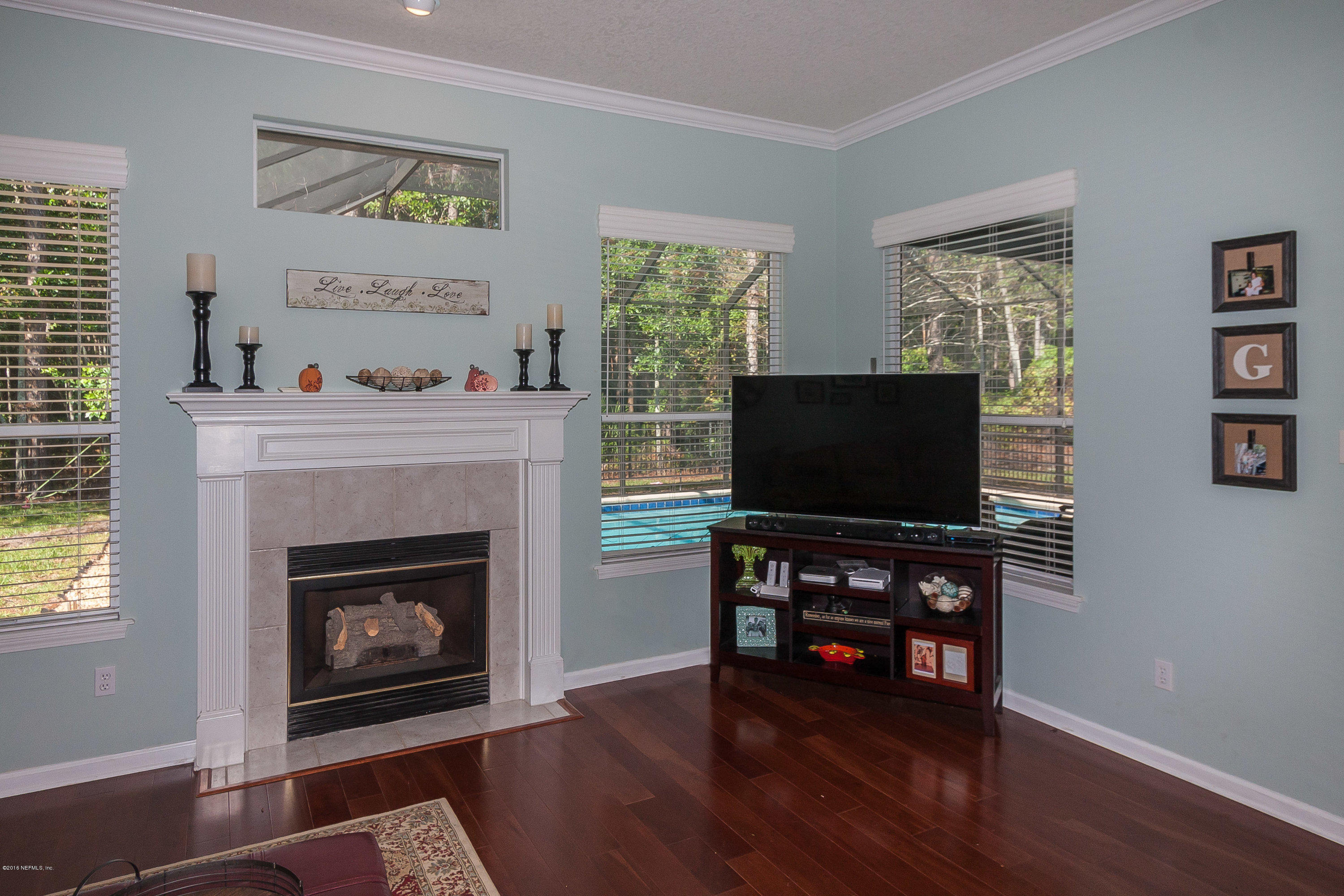 9116 Timberlin Lake Road Jacksonville, FL 32256 - Photo 13 of 26 Gas Fireplace