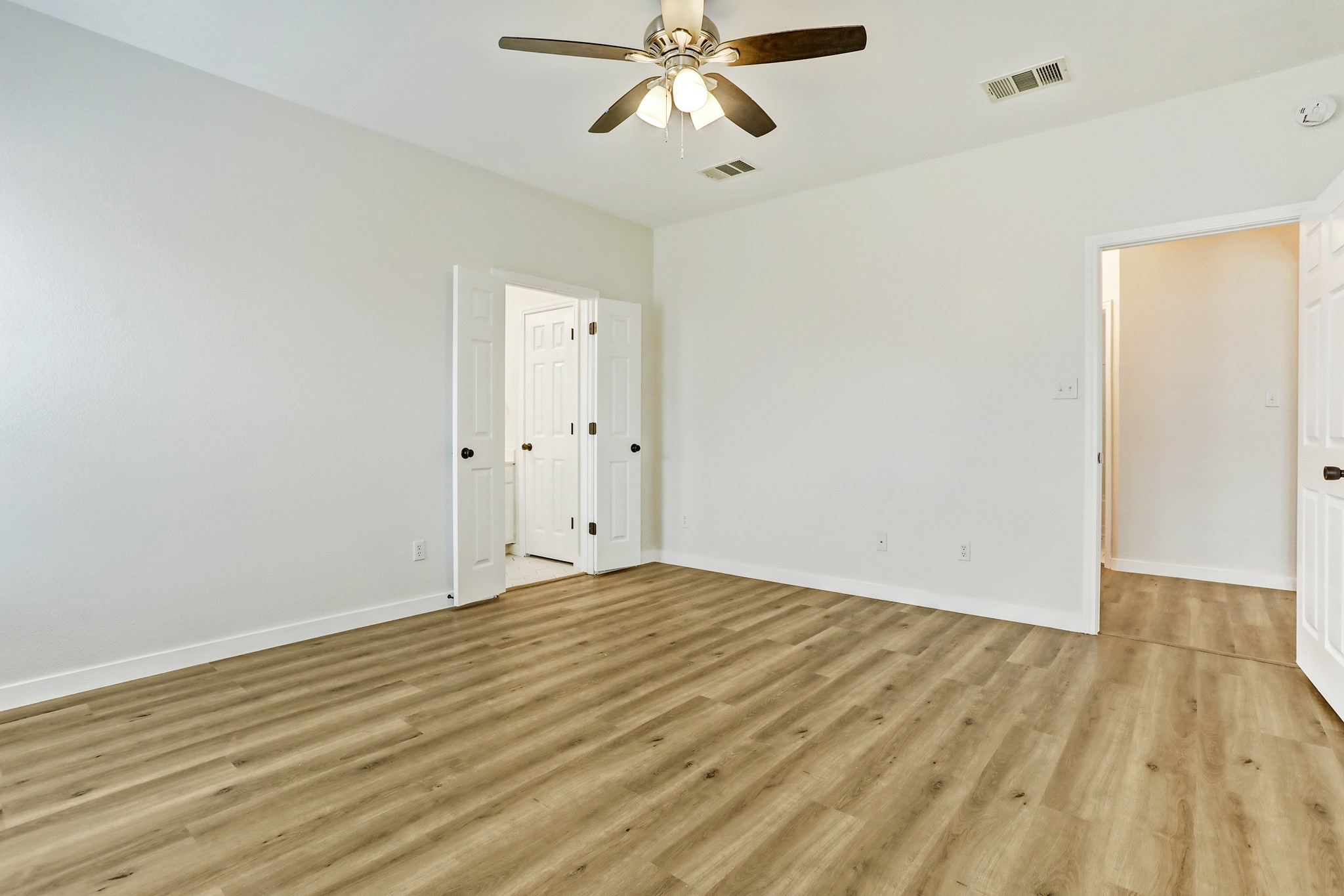 128 Almquist Street Hutto, TX 78634 - Photo 25 of 32