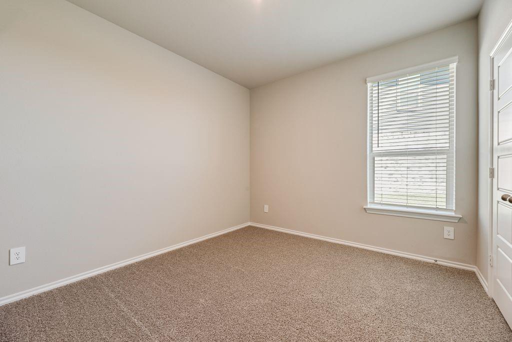 752 Rubicon Road Justin, TX 76247 - Photo 12 of 19