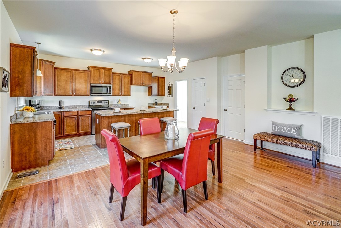 9903 Three Chopt Road Henrico, VA 23229 - Photo 9 of 24 This Photo is for illustration purposes only. The