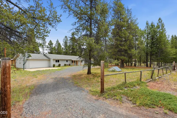 $375,000 | 52856 Meadow Lane, La Pine, OR 97739