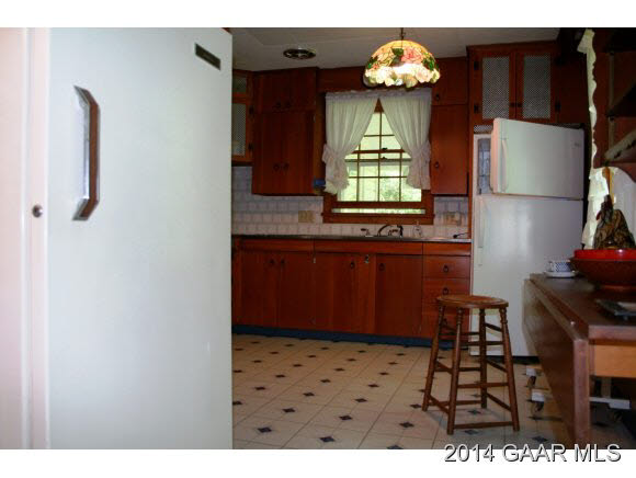 9067 Big Valley Road Warm Springs, VA 24484 - Photo 18 of 44 Gallery Image 18