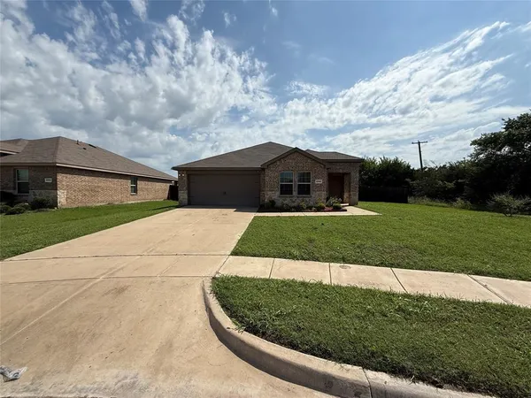 $2,199 | 2702 Marotto Drive, Seagoville, TX 75159