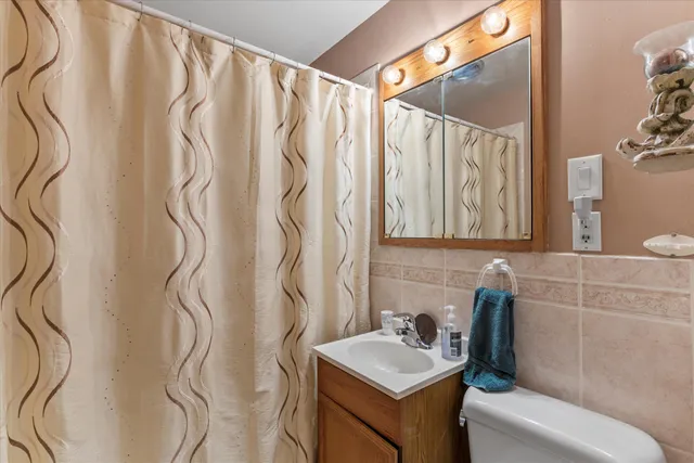 $299,900 | 7851 19th Avenue, Kenosha, WI 53143