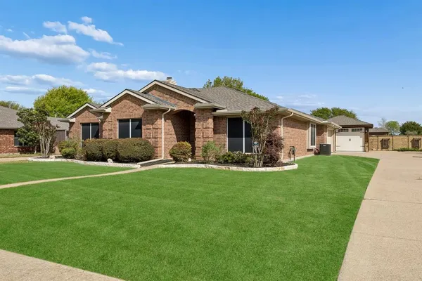 $435,000 | 513 Rothschild Lane, Murphy, TX 75094