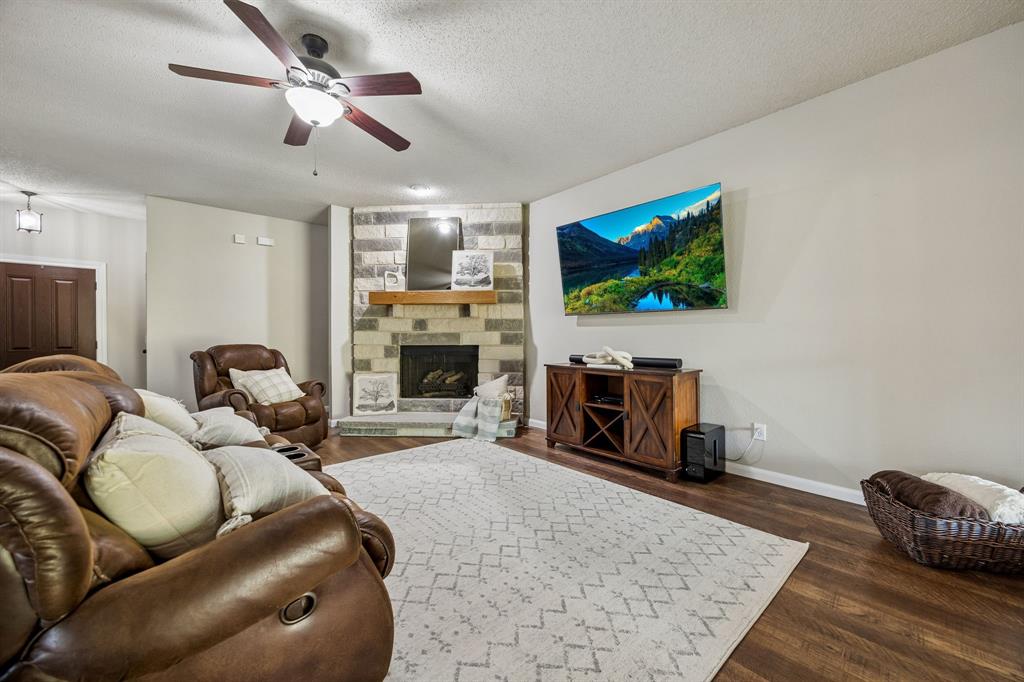 513 Rothschild Lane Murphy, TX 75094 - Photo 7 of 26