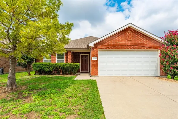 $2,150 | 6260 Trinity Creek Drive, Fort Worth, TX 76179