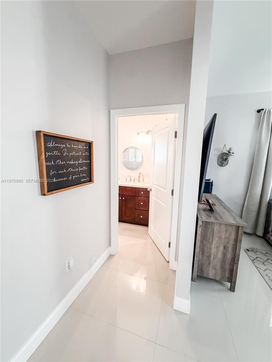 30725 Southwest 158 Path Homestead, FL 33033 - Photo 8 of 29