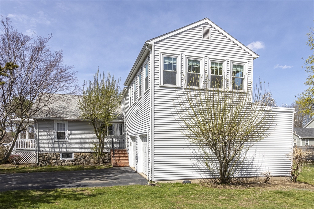 16 South Merrill Street Haverhill, MA 01835 - Photo 3 of 21