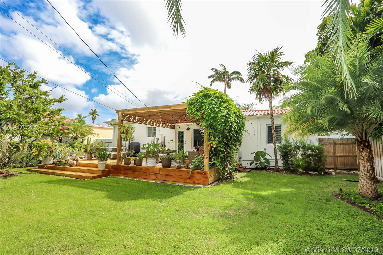 610 Southwest 22nd Road Miami, FL 33129 - Photo 20 of 26