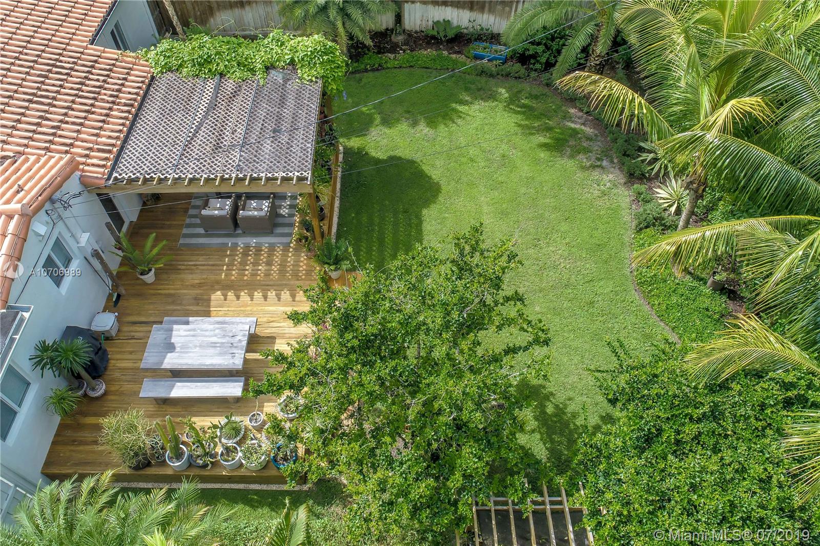 610 Southwest 22nd Road Miami, FL 33129 - Photo 3 of 26