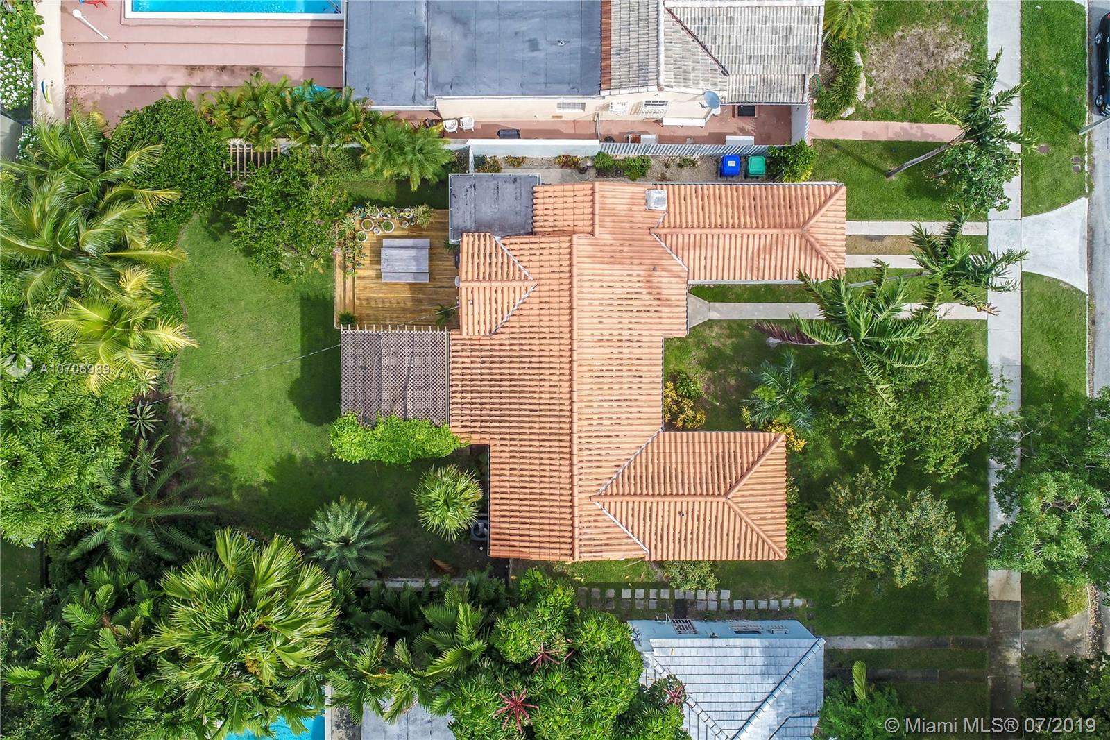610 Southwest 22nd Road Miami, FL 33129 - Photo 23 of 26