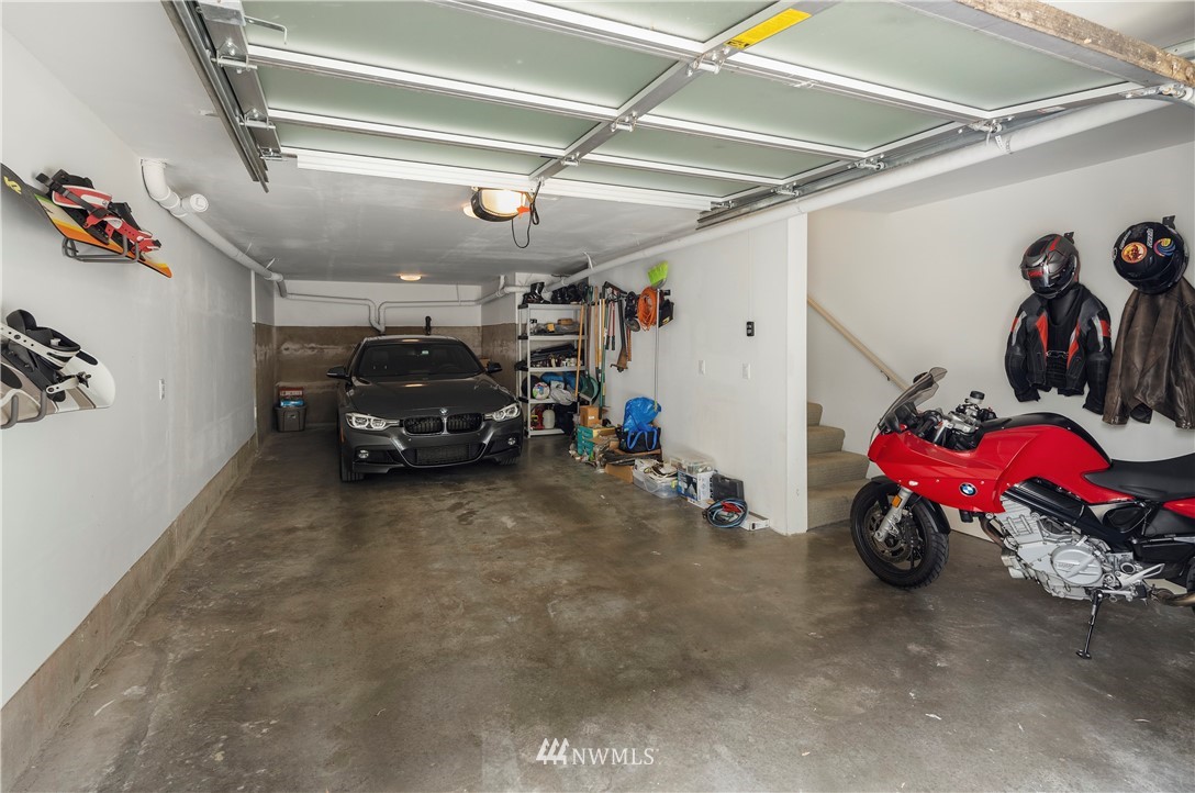 2415 Wickstrom Place Southwest Seattle, WA 98116 - Photo 31 of 35 Gallery Image 31