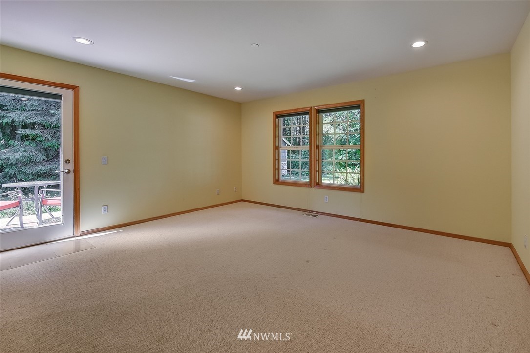 5728 Tolt Highlands Road Northeast Carnation, WA 98014 - Photo 12 of 40 Gallery Image 12