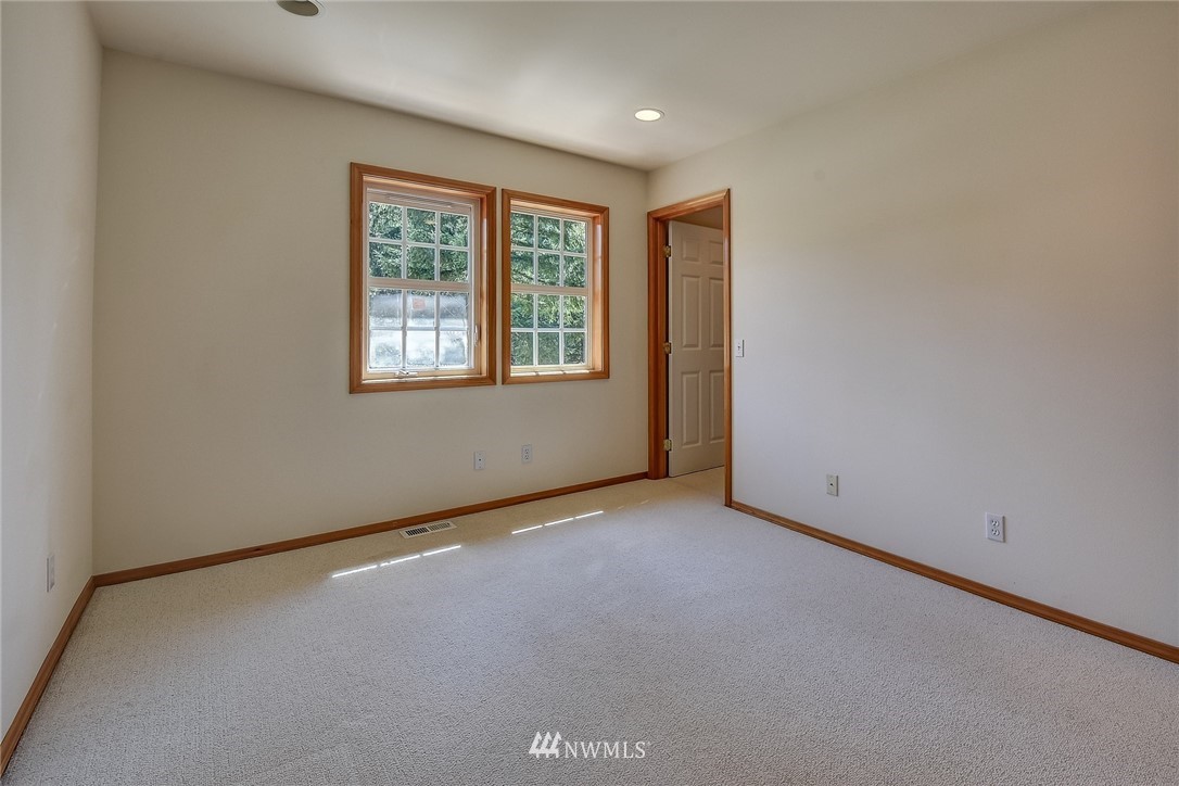 5728 Tolt Highlands Road Northeast Carnation, WA 98014 - Photo 18 of 40 Gallery Image 18