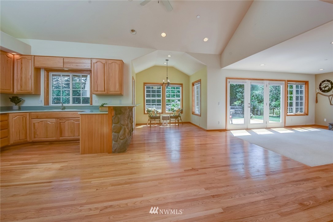 5728 Tolt Highlands Road Northeast Carnation, WA 98014 - Photo 4 of 40 Gallery Image 4