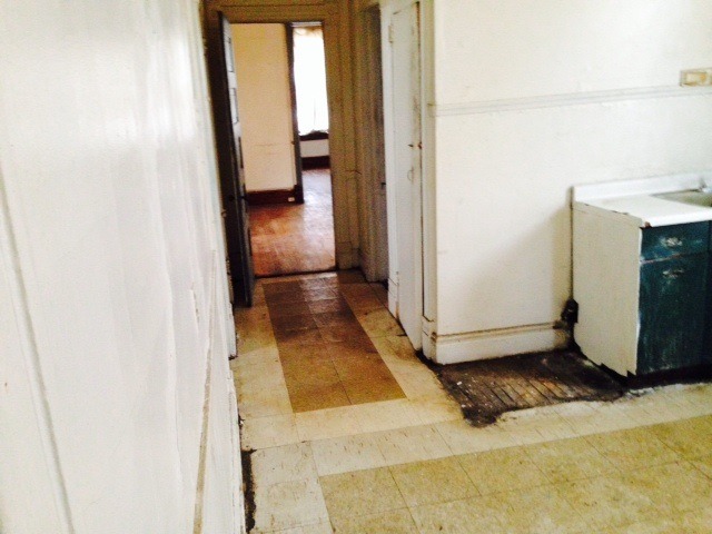 5722 South Aberdeen Street Chicago, IL 60621 - Photo 3 of 5