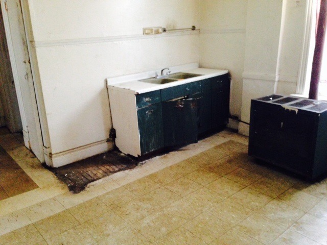 5722 South Aberdeen Street Chicago, IL 60621 - Photo 4 of 5