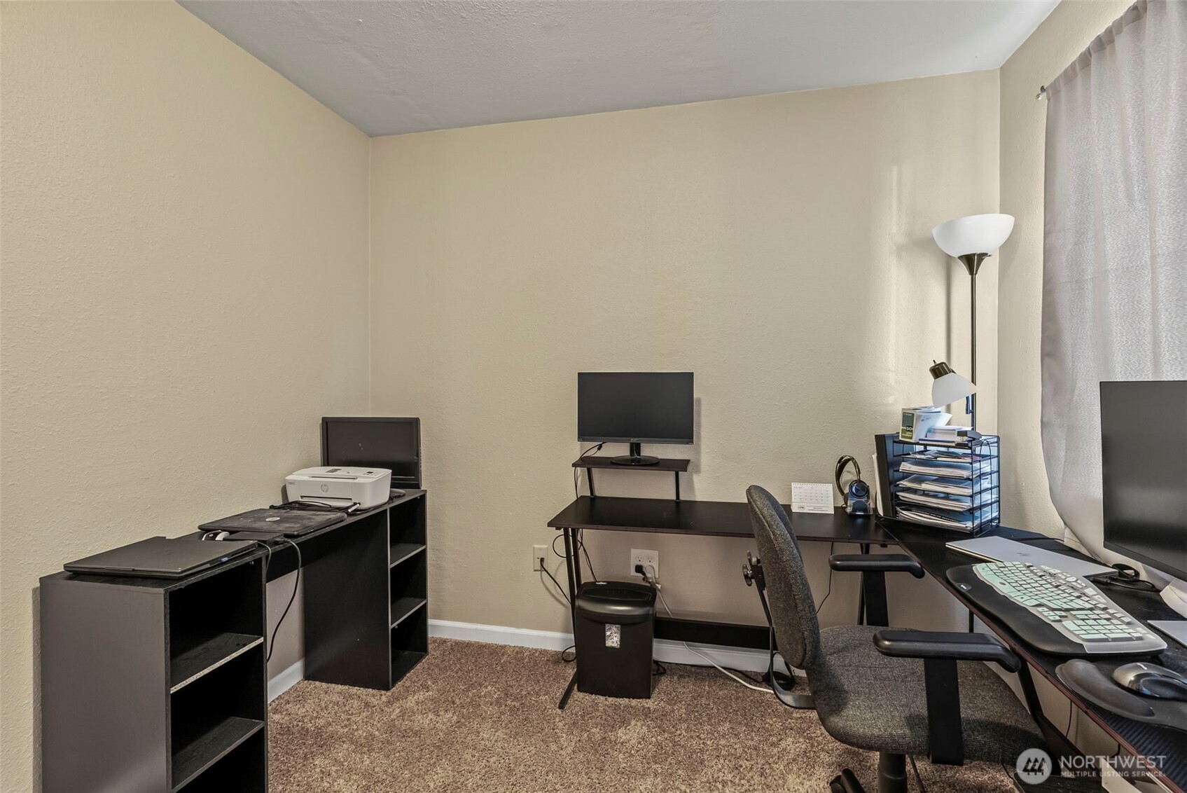 349 27th Avenue Longview, WA 98632 - Photo 8 of 23 a view of a workspace with furniture