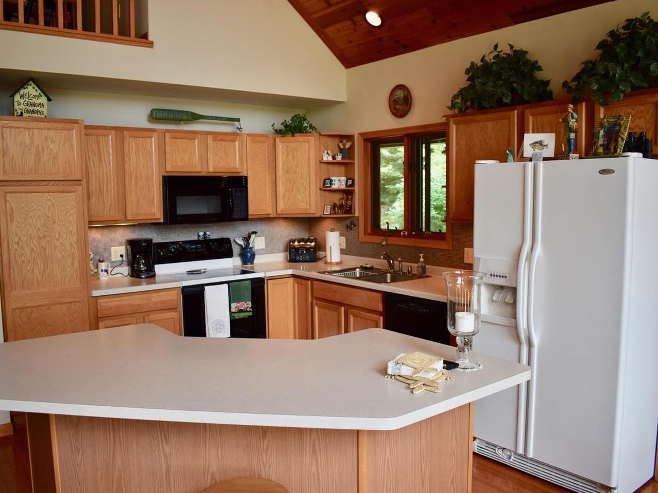 5641 West View Road Rhinelander, WI 54501 - Photo 13 of 57 Gallery Image 13