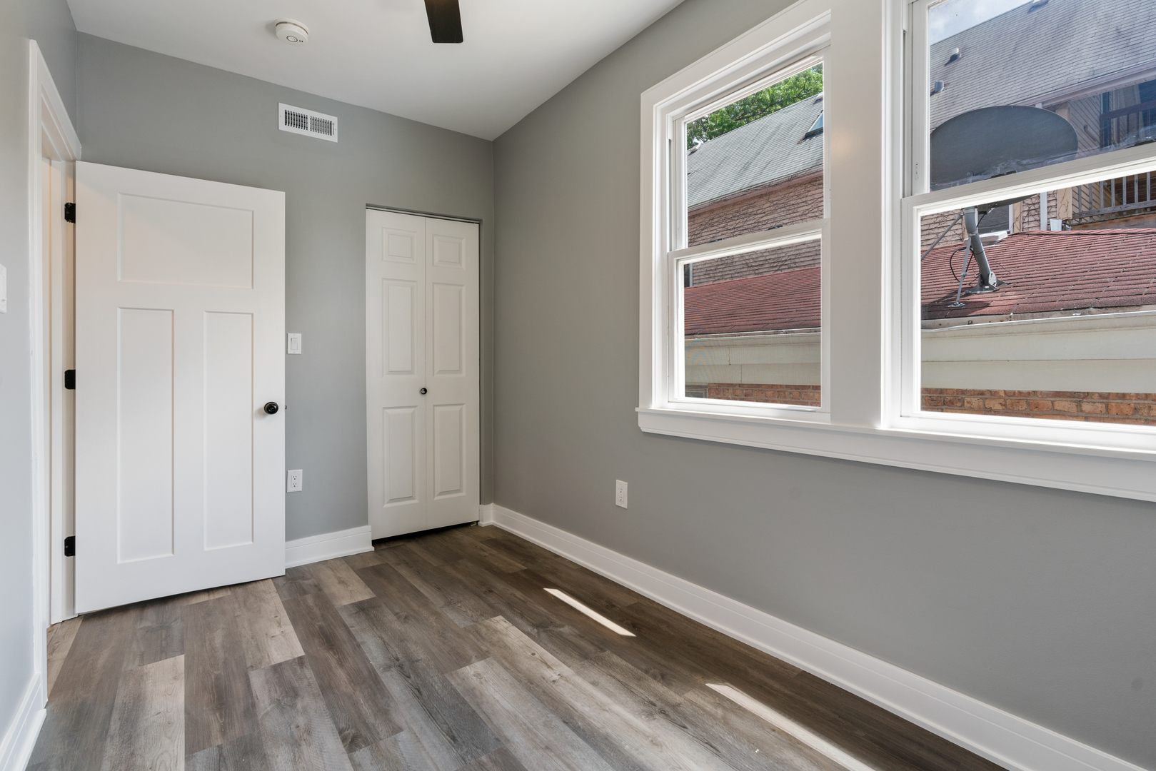 4624 North Springfield Avenue, Unit 2 Chicago, IL 60625 - Photo 12 of 14