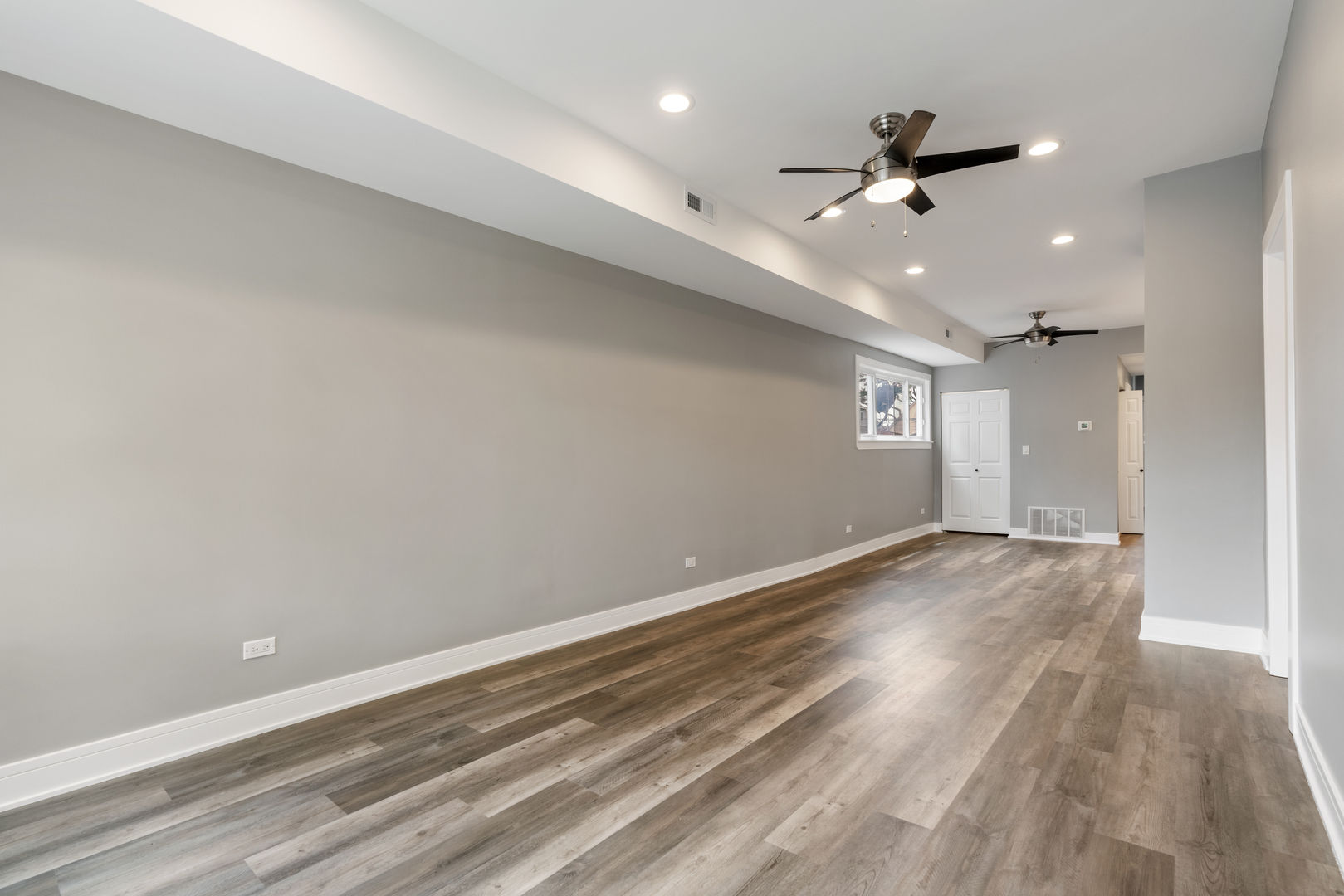 4624 North Springfield Avenue, Unit 2 Chicago, IL 60625 - Photo 3 of 14