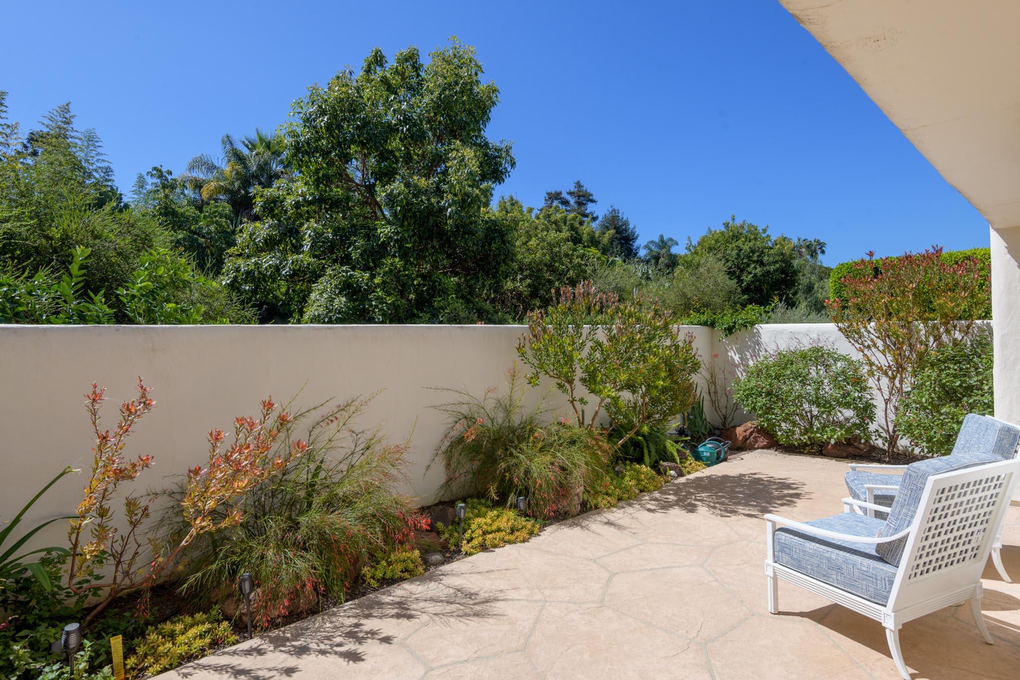 1016 Fairway Road Santa Barbara, CA 93108 - Photo 18 of 25 1016FairwayRd019