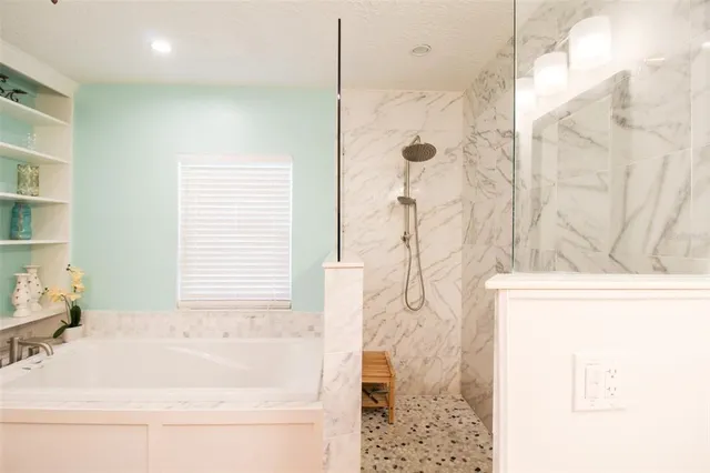 $7,410 | 5812 7th Avenue Northwest, Bradenton, FL 34209