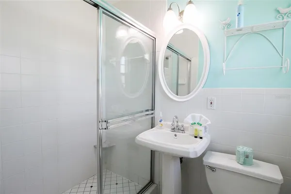$7,410 | 5812 7th Avenue Northwest, Bradenton, FL 34209