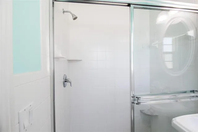 $7,410 | 5812 7th Avenue Northwest, Bradenton, FL 34209