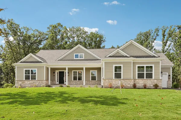 $903,800 | S360 Kellar Square, Geneva, IL 60134