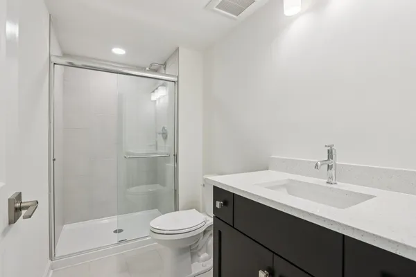 $903,800 | S360 Kellar Square, Geneva, IL 60134