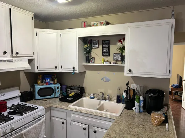 $625,000 | 2708 Xylon Avenue North, New Hope, MN 55427