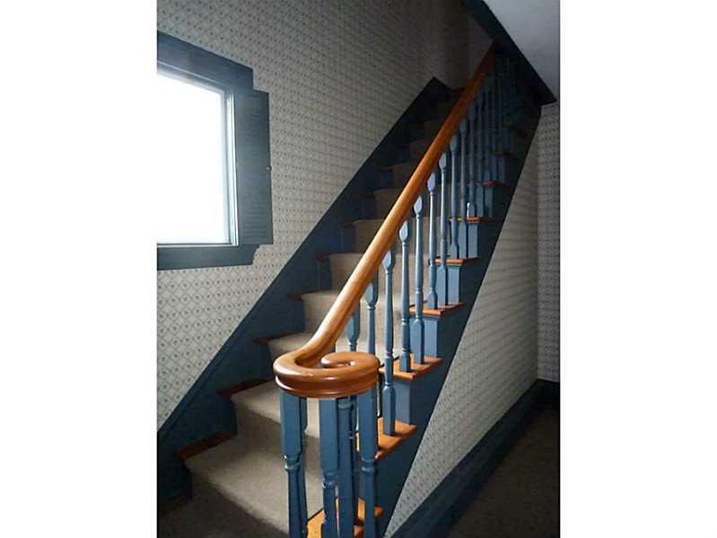 1746 Harpswell Islands Road Orrs Island, ME 04066 - Photo 10 of 33 Interior Space/Layout. Appreciate...