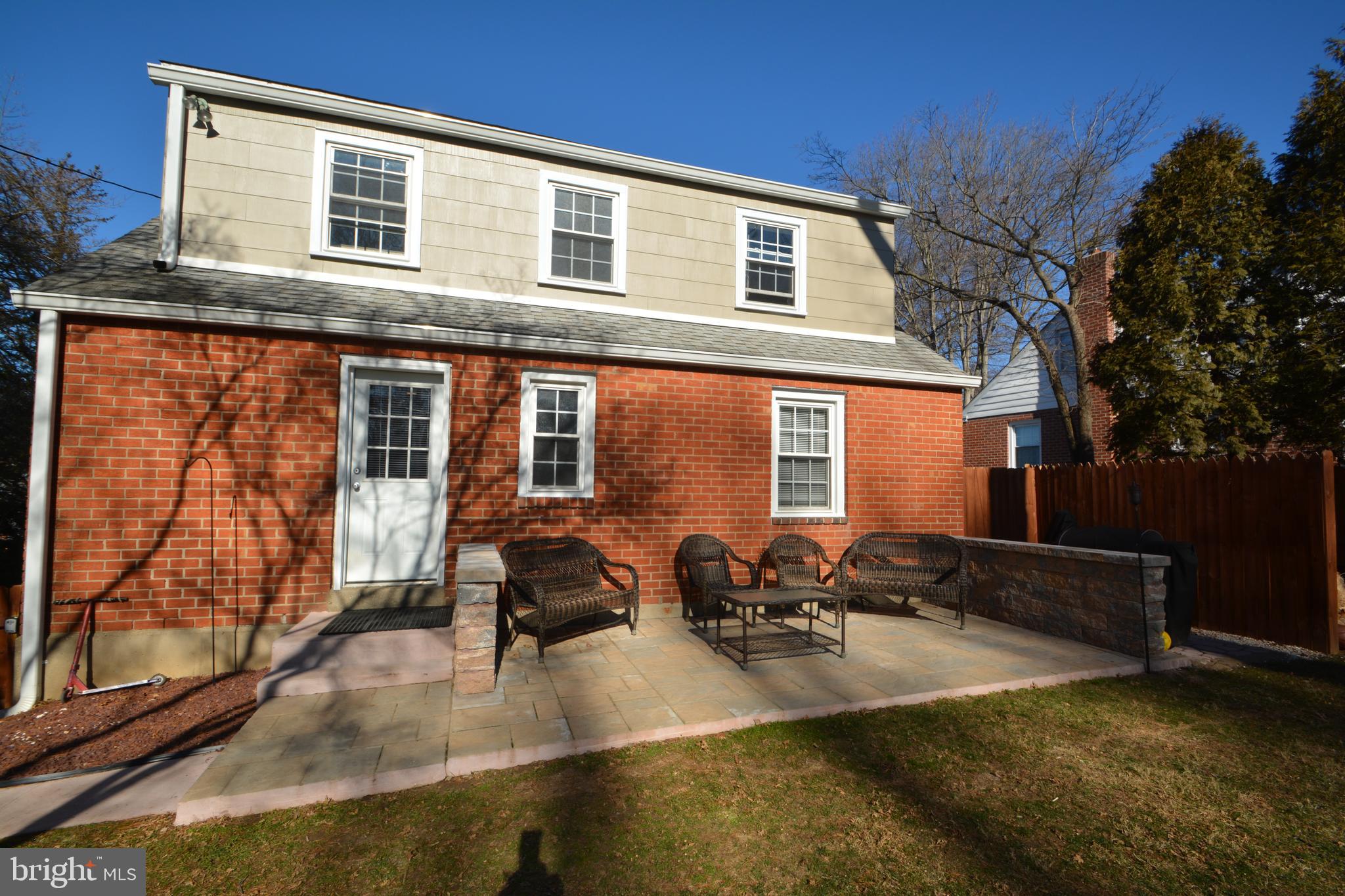 257 Golf Hills Road Havertown, PA 19083 - Photo 2 of 22