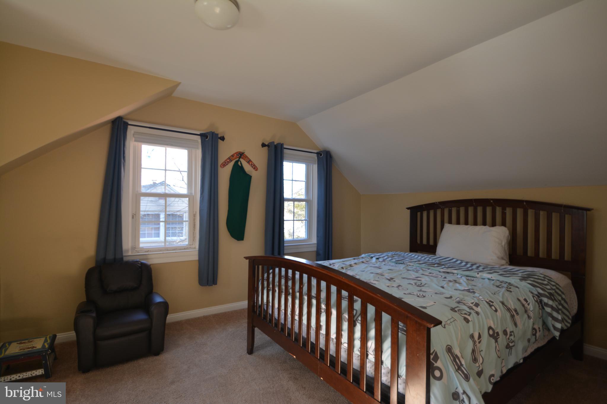 257 Golf Hills Road Havertown, PA 19083 - Photo 12 of 22