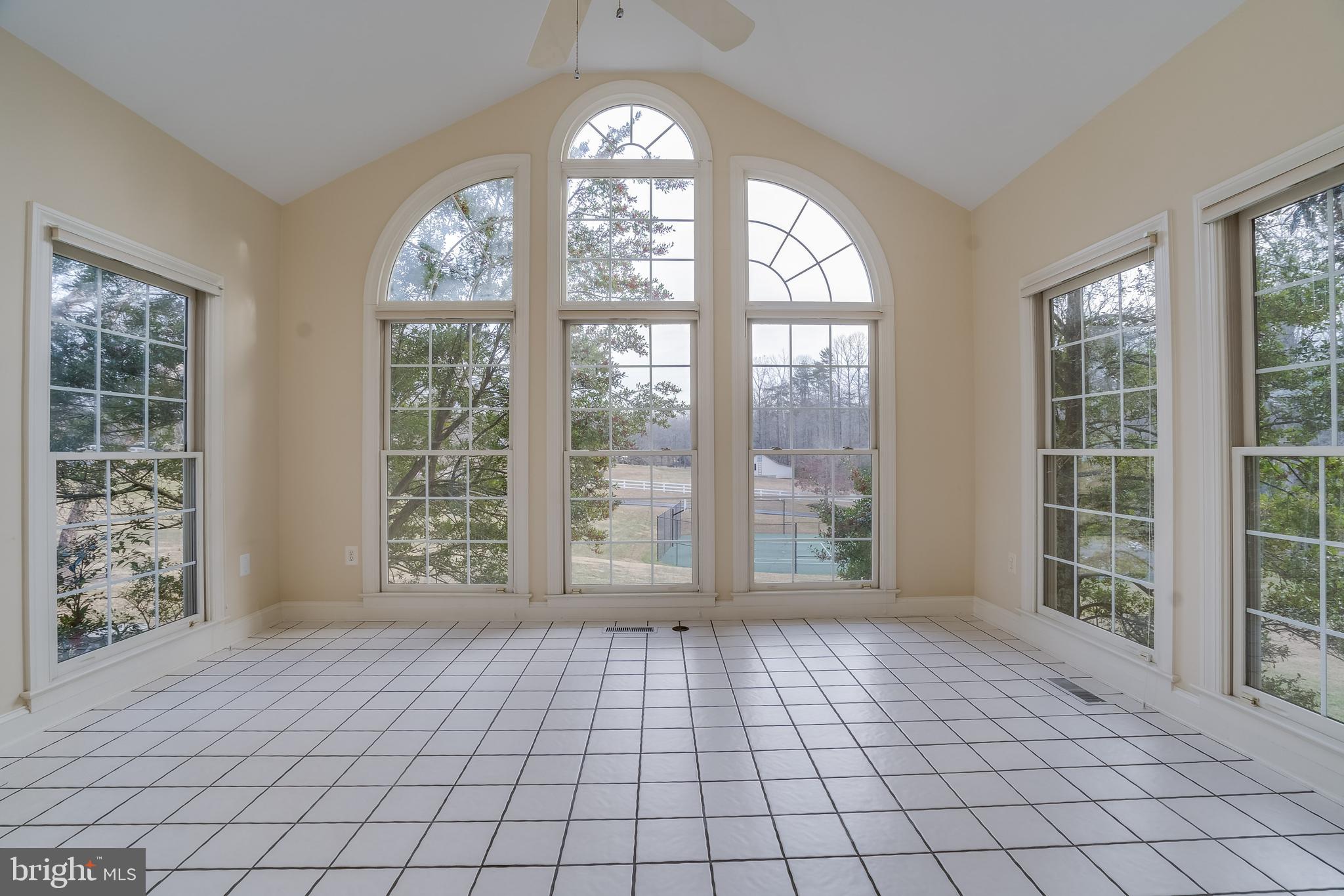11801 Chapel Road Clifton, VA 20124 - Photo 20 of 57 Sunroom, View 2